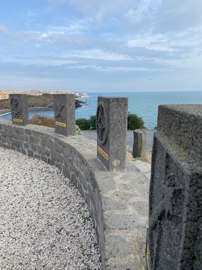 Cap D Magnifique Vue Apartment *